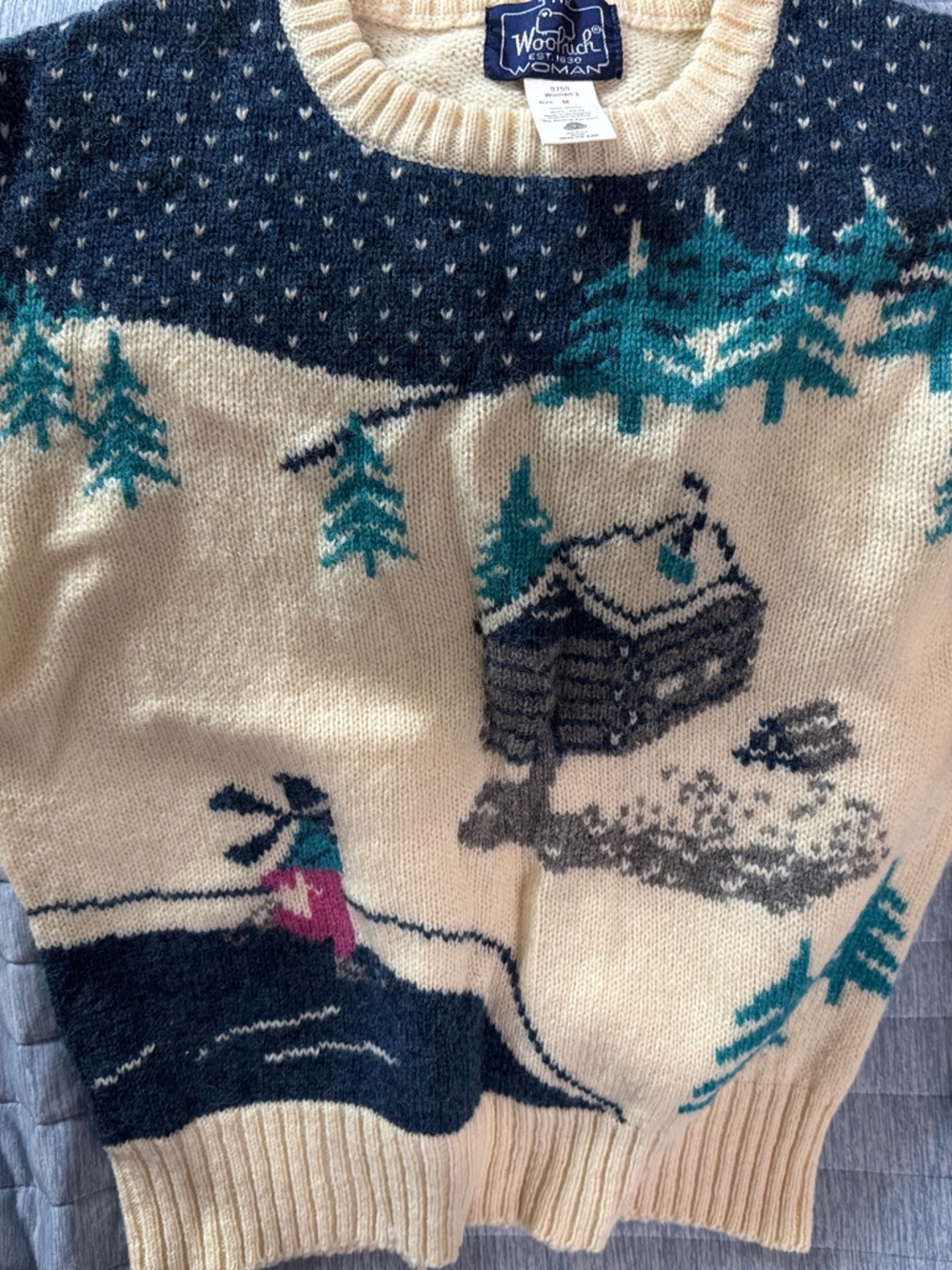 Woolrich Cream and Teal Winter Cabin Crewneck Sweater